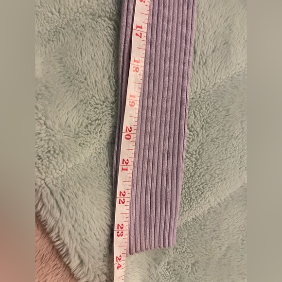 H&M lavender ribbed long sleeve sweater - Picture 5 of 5
